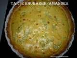 Tarte à la rhubarbe et crème d'amandes