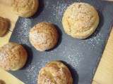 Petits choux craquelins à la crème patissière au caramel