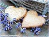 Petits coeurs sablés à la lavande et fleur d'oranger