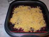 Crumble pommes et fruits rouges