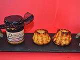 Cannelés aux olives et piment d'espelette