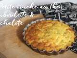 Petit quiche au thon, ciboulette et échalote