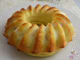 Bundt cake salé au fromage et lard