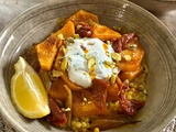 Butternut grillé, labneh et beurre au curcuma avec du couscous perlé