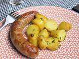 Saucisses fraîches et pommes de terre ratte persillées